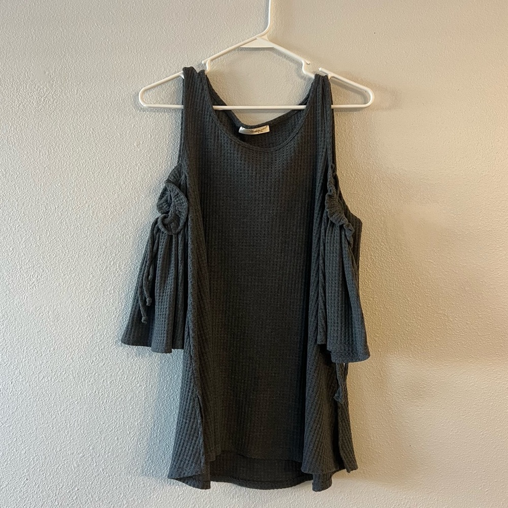 open shoulder top
